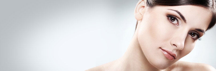<span>REJUVENECIMIENTO FACIAL</span>Descubre nuestros tratamientos antiaging bajo diagnóstico profesional. <span>REJUVENECIMIENTO FACIAL</span>Descubre nuestros tratamientos antiaging bajo diagnóstico profesional.